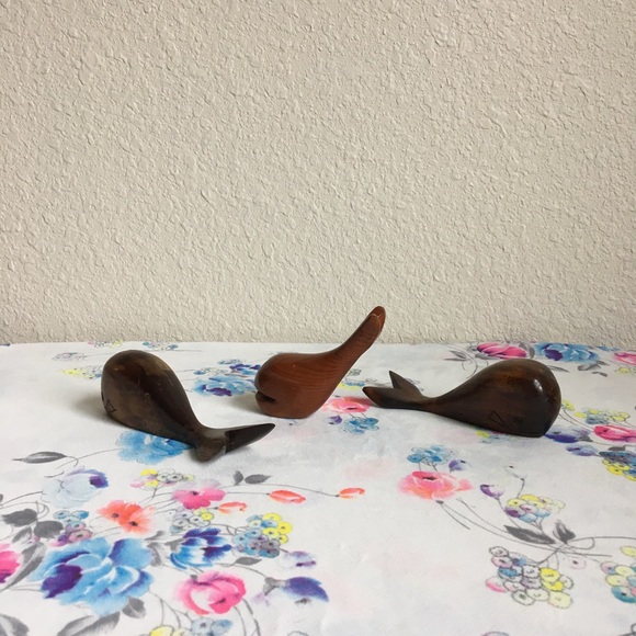 Small wooden Whales vintage hand carved - Picture 2 of 7